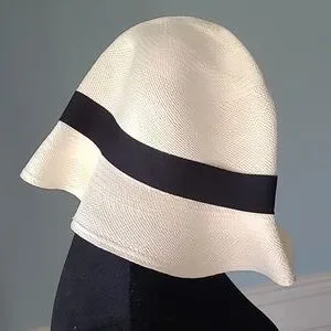 Montecristi Genuine Panama Hat Handwoven in Montecristi Grade 11-12 size 56cm Gamboa Panama Hat. Fedora Panama Hat - Montecristi (Grade 11-12) main image 2